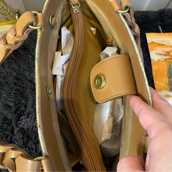 VTG Y2K FOSSIL handBag Plants Floral Leather Key Charm Boho with scarf - Picture 11 of 16